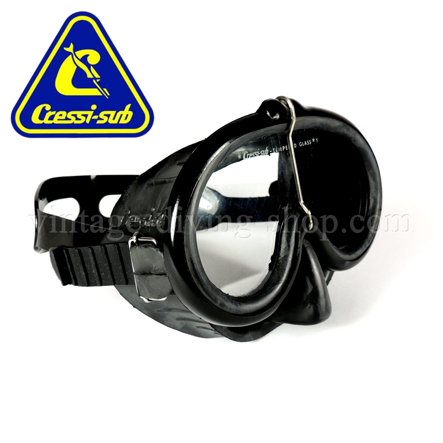 Ein echtes KULT-Objekt unter den Tauchmasken Cressi "Pinocchio" neu produziert aus Naturkauschuk